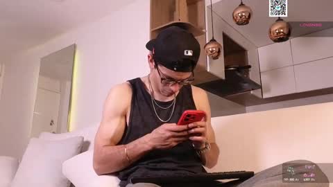 phantom_bigger1 online show from 02/10/25, 11:15