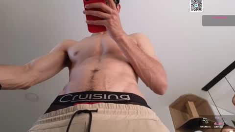 phantom_bigger1 online show from 02/15/25, 02:00