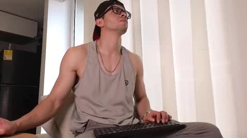 phantom_bigger1 online show from 09/23/25, 01:25