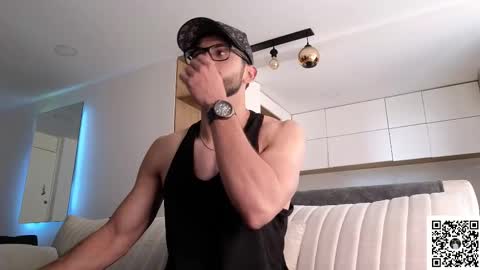 phantom_bigger1 online show from 02/04/26, 04:24