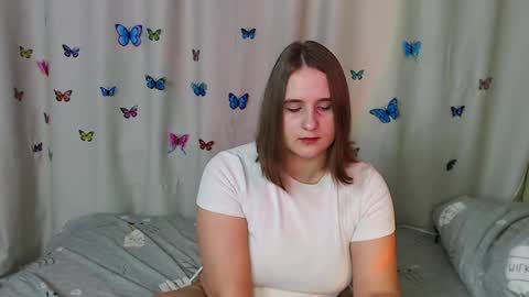 Snapshot of phantommira chatting on 01/22/25, 06:20 phantommira online show from 01/22/25, 06:20