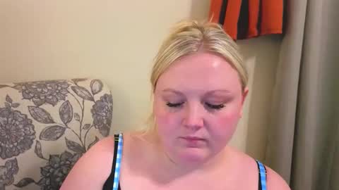 PhatAssBlond online show from 04/29/26, 10:49