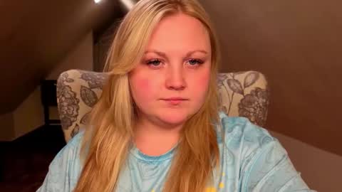 PhatAssBlond online show from 05/05/26, 03:36