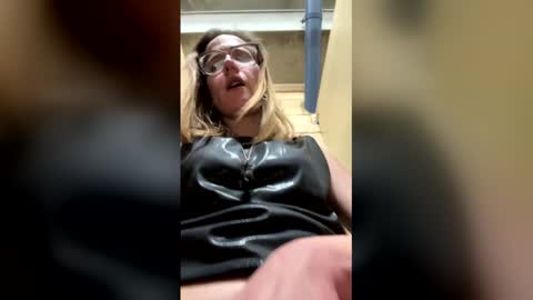 Snapshot of phatkat696969 chatting on 03/27/26, 03:23 phatkat696969 online show from 03/27/26, 03:23