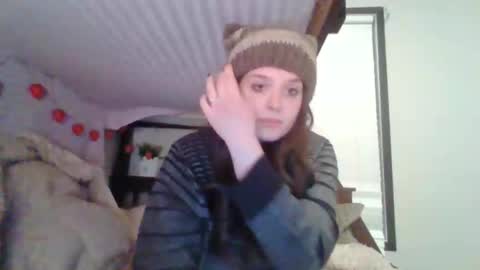 Snapshot of pheebs_cams chatting on 01/02/25, 02:43 Pheebs online show from 01/02/25, 02:43