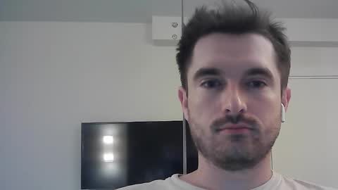 PhilipBorison online show from 10/04/25, 05:05