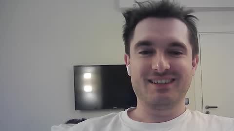 Snapshot of philborison chatting on 01/08/26, 05:10 PhilipBorison online show from 01/08/26, 05:10