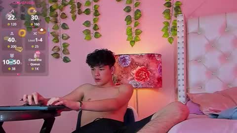 Snapshot of philippsx chatting on 02/21/26, 05:58 PHILLIP online show from 02/21/26, 05:58