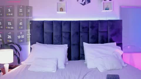 Phillip online show from 09/12/25, 10:21