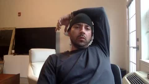 Snapshot of phillip8819 chatting on 12/11/24, 06:20 phillip online show from 12/11/24, 06:20