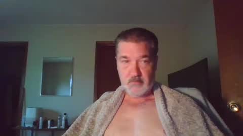 slave online show from 10/12/25, 12:59