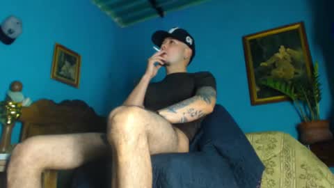 Snapshot of phlilloyhighclouds chatting on 02/09/25, 11:58 phlilloyhighclouds online show from 02/09/25, 11:58