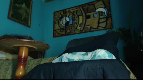 Snapshot of phlilloyhighclouds chatting on 03/02/25, 03:16 phlilloyhighclouds online show from 03/02/25, 03:16