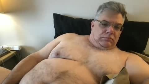 Snapshot of phlpjd chatting on 01/01/25, 04:39 phlpjd online show from 01/01/25, 04:39