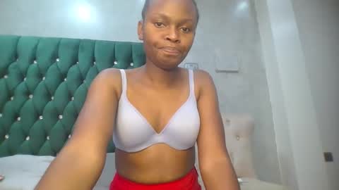 phoebe online show from 02/13/26, 09:44