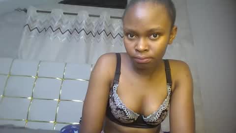 phoebe online show from 02/24/26, 07:23