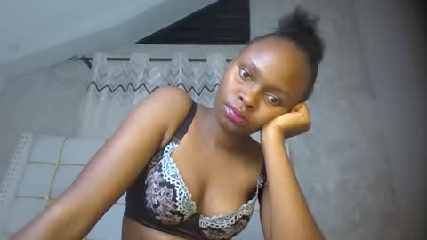 phoebe online show from 02/27/26, 08:20