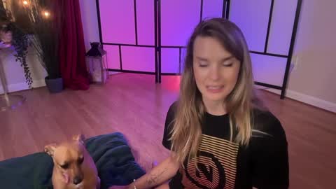 Snapshot of phoenix_taylor chatting on 03/08/25, 02:34 PHOENIX TAYLOR online show from 03/08/25, 02:34