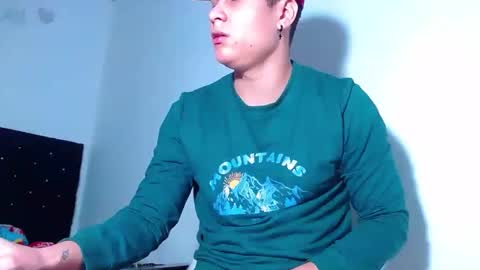 AdnierGnz online show from 12/20/24, 12:05