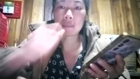 Snapshot of phuong_vietnam chatting on 07/22/26, 11:46 phuong_vietnam online show from 07/22/26, 11:46