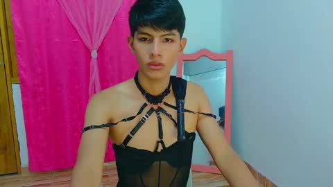 Snapshot of phuwin_bj chatting on 05/14/26, 04:30 phuwin online show from 05/14/26, 04:30
