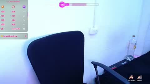 phylavell_ online show from 06/16/26, 08:55