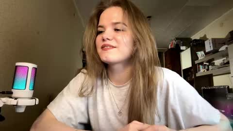 Madeline online show from 06/04/26, 07:14