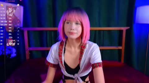 phyllissanchez online show from 12/18/25, 07:47