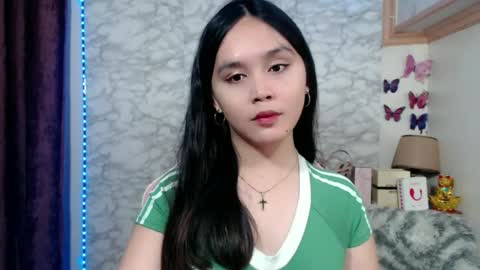 Ms Pia online show from 06/25/26, 07:18