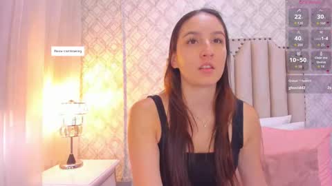 Snapshot of pia_johnson_ chatting on 11/10/25, 11:31 online show from 11/10/25, 11:31