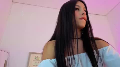 Liz online show from 10/20/25, 08:09