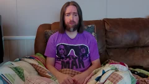 Snapshot of pianoman423 chatting on 12/13/24, 09:57 Jay online show from 12/13/24, 09:57