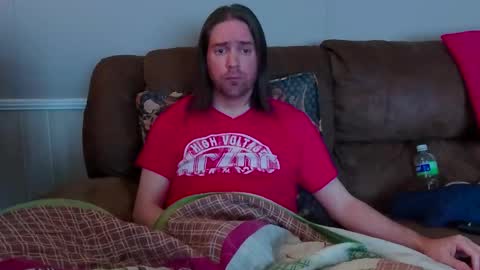 Snapshot of pianoman423 chatting on 02/09/25, 09:39 Jay online show from 02/09/25, 09:39