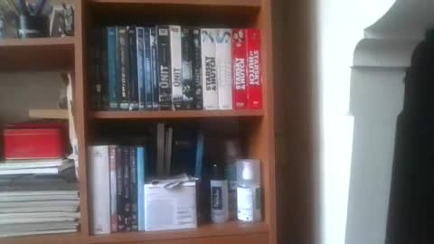 Snapshot of pichoun71 chatting on 01/10/25, 10:28 pichoun71 online show from 01/10/25, 10:28