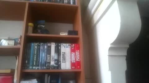 Snapshot of pichoun71 chatting on 03/28/26, 10:15 pichoun71 online show from 03/28/26, 10:15