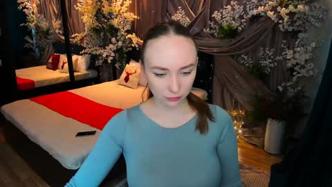 Emelie online show from 01/22/25, 10:07
