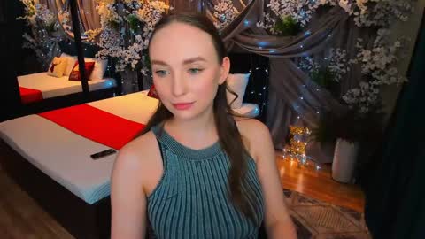 Emelie online show from 01/25/25, 10:50