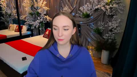 Emelie online show from 01/29/25, 06:18