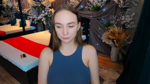 Emelie online show from 02/05/25, 04:36