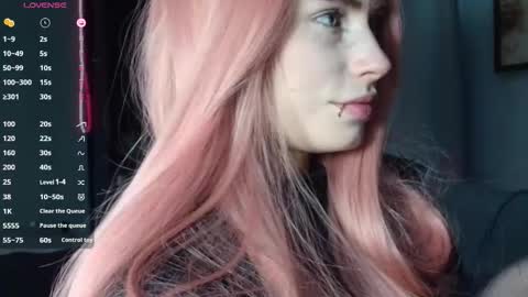 Snapshot of piera_ chatting on 01/13/26, 06:46 Piera online show from 01/13/26, 06:46