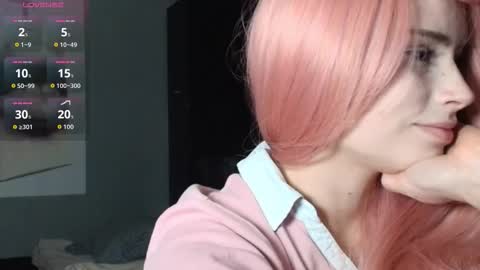 Snapshot of piera_ chatting on 02/06/26, 08:56 Piera online show from 02/06/26, 08:56