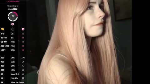 Snapshot of piera_ chatting on 03/04/26, 07:20 Piera online show from 03/04/26, 07:20