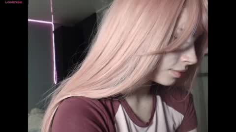 Snapshot of piera_ chatting on 04/17/26, 07:39 Piera online show from 04/17/26, 07:39