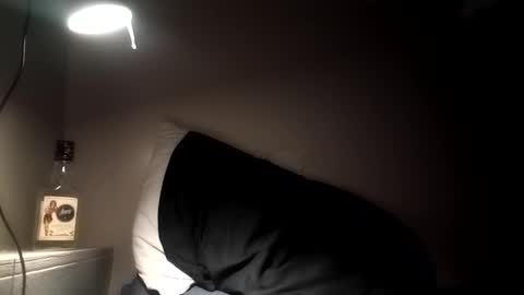 piercedlightskin online show from 05/12/26, 07:38