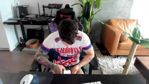 Pierre Fitch online show from 02/25/25, 08:30