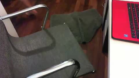 Snapshot of pierrepauljacques06 chatting on 10/21/25, 06:36 Pierrepauljacques06 online show from 10/21/25, 06:36