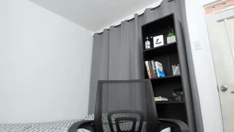 Pierre online show from 03/08/25, 01:25