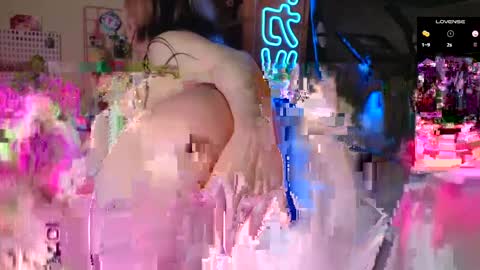 Snapshot of piff_pawgirl chatting on 03/23/26, 06:06 Mia or ur fav booty P online show from 03/23/26, 06:06