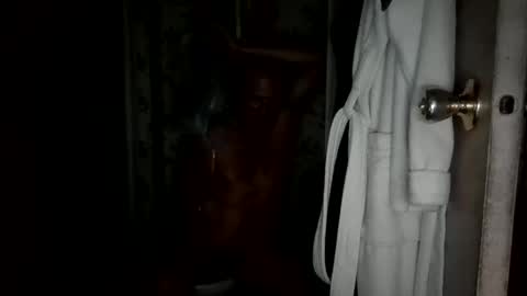 pigbear4trans online show from 02/05/25, 10:19