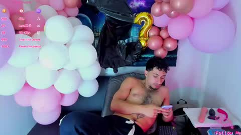 Snapshot of piggy_eddy chatting on 10/01/25, 09:10 Eddy Brock... Its a pleasure to talk to... online show from 10/01/25, 09:10